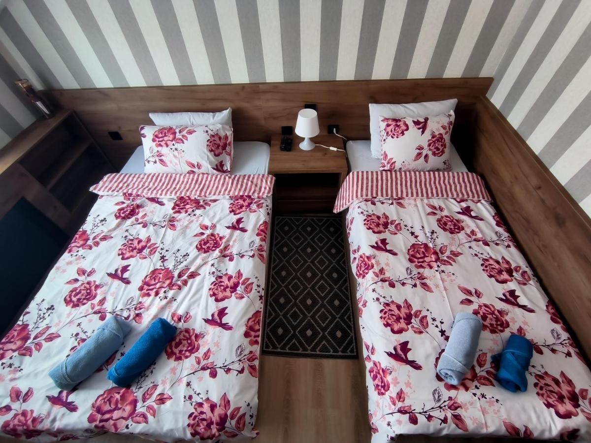 Studio Apartments Maksimovic Ni 외부 사진